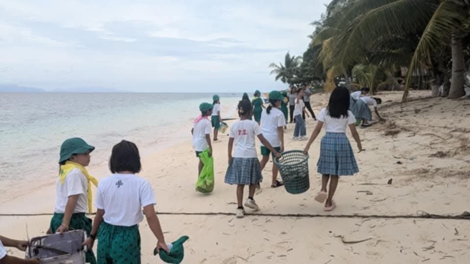 alt_header_Christmas Hope for Halian Island School Youth-fundraising raidtrain