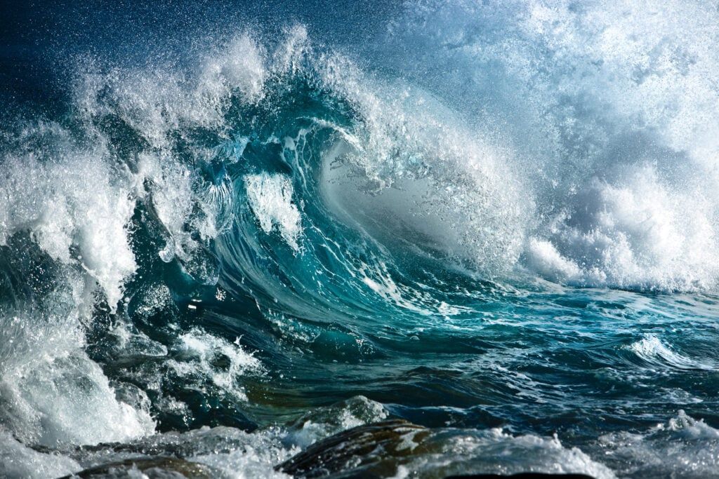 alt_header_Against the Tide: A Deep Dive into Shoegaze – A Stream for a Cause