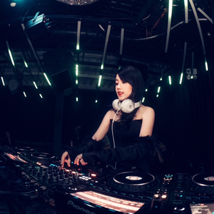 profile_julie_ha0212