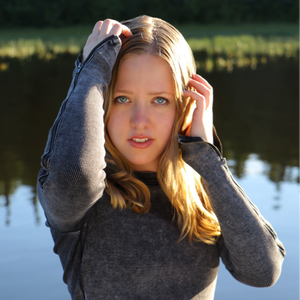 profile_GillianHayek