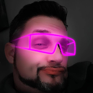profile_darrenlipari