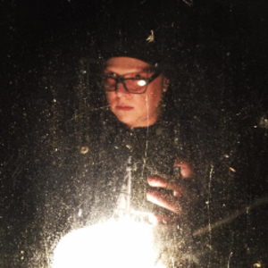 profile_dead_red_eyes