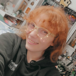 profile_LxnaBee
