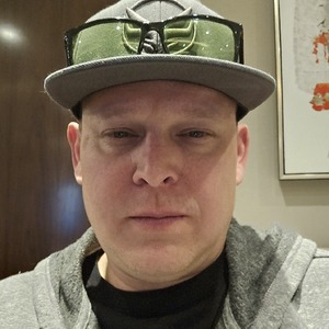 profile_Sureshockdnb