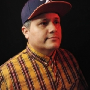 profile_dj_4CR