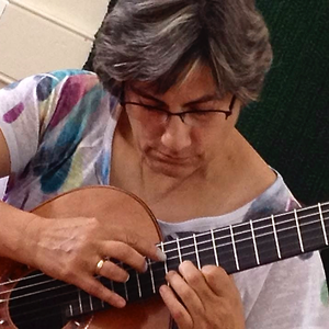 profile_AndreaCannonGuitar