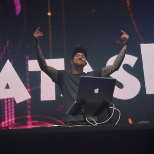 profile_ElectricCircuitLive