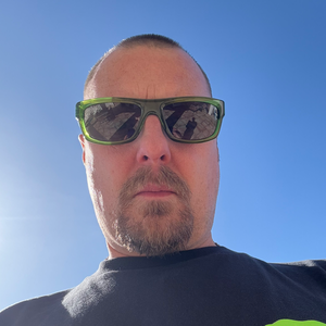 profile_dj_buckerz