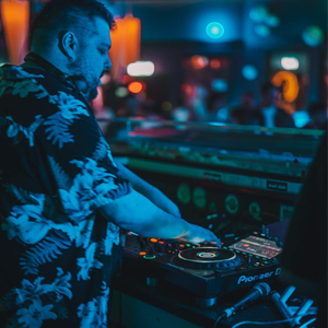 profile_dj_teecee_official