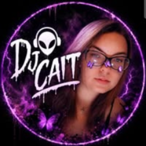 profile_dj_cait22