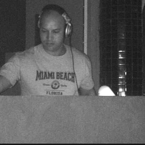 profile_Dj_donnysinns