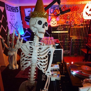 profile_MrMikeyUnlikely