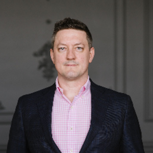 profile_EliteTech_CEO