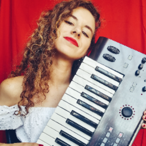 profile_HoliMonyLIVE