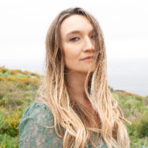 profile_EmilyAndersonMusic