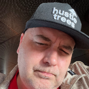 profile_redeyednb