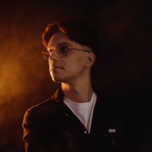 profile_mcelewski