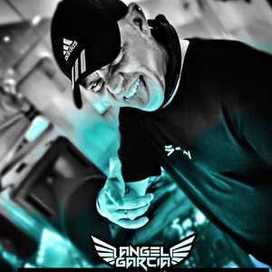 profile_AngelGarciaDj