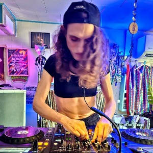 profile_jungle_gym_jones