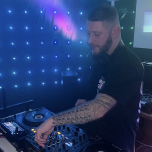 profile_DjJonC