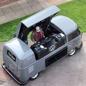 profile_SlippersTheSplit