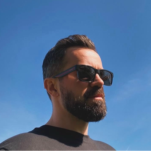 profile_tronikartist