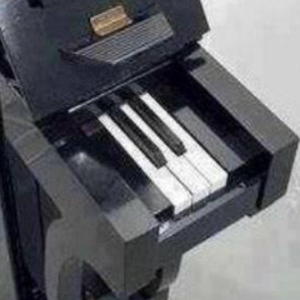 profile_StrangeSynthS