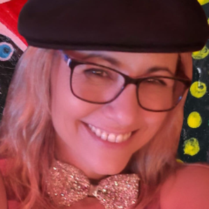 profile_DJMaddHouse_Chick