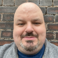 profile_leehughesdj