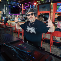 profile_officialdjdekade