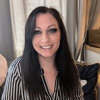 profile_Jennie_MarieDJ